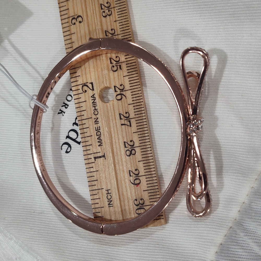 Kate Spade Love Notes Rose Gold Tone Pave Crystal Bow Hinge Bangle Bracelet - Picture 8 of 8